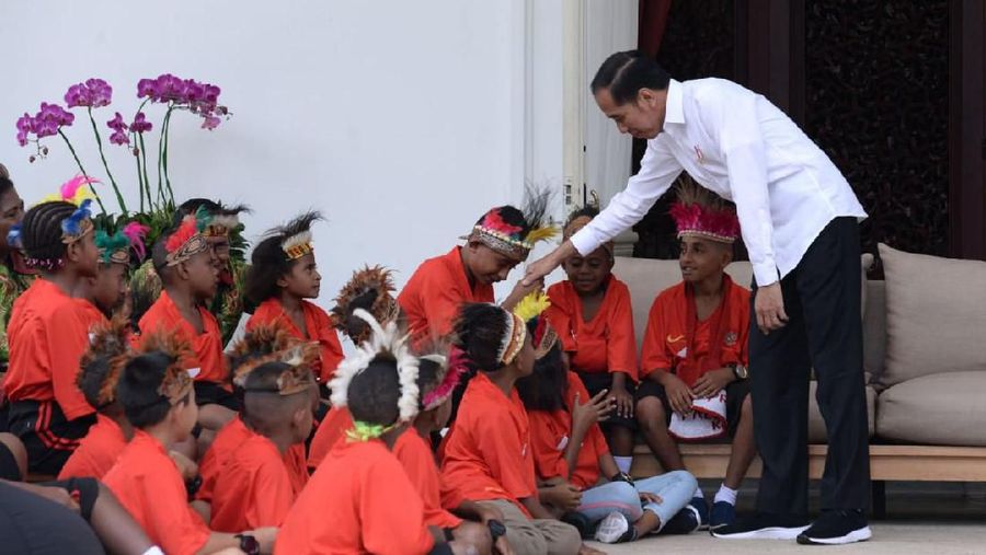 Gemuknya Kementerian Jokowi Jilid II