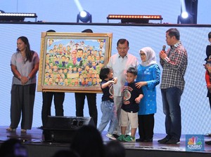 Ini Momen JK Ucapkan Perpisahan dengan Stafnya