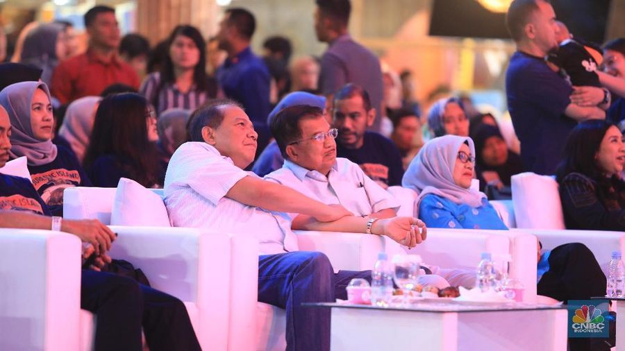 Acara silahturahmi keluarga besar sekretariat wakil presiden yang berlokasi di Trans Studio Theme Park Cibubur