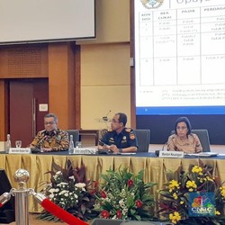 Kurang 2 Bulan, Penerimaan Bea Cukai Masih Kurang 20%