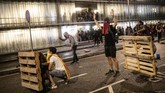 Mahkamah Agung Spanyol menjatuhkan putusan bersalah terhadap 12 mantan politikus dan aktivis kemerdekaan Catalonia Senin kemarin. (AP Photo/Bernat Armangue)