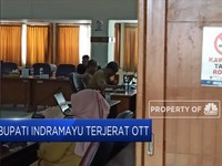 Bupati Indramayu Supendi bersama 7 orang lainnya Kena OTT KPK