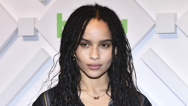 Zoe Kravitz Akui Gugup Perankan Catwoman di The Batman