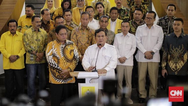 Prabowo Khawatirkan Ancaman Oligarki Usai Bertemu Airlangga