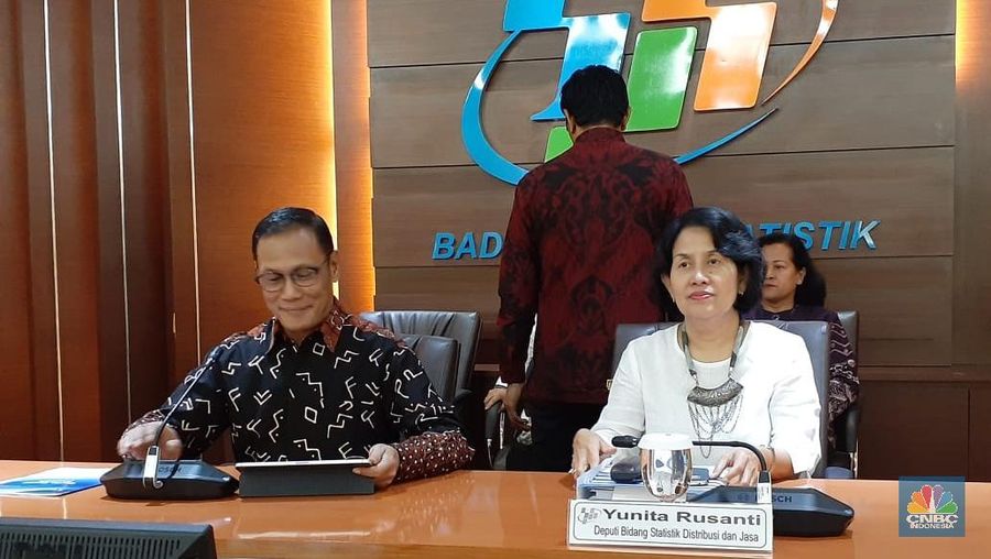 Badan Pusat Statistik (BPS) melaporkan nilai ekspor-impor dan neraca perdagangan pada September 2019.
