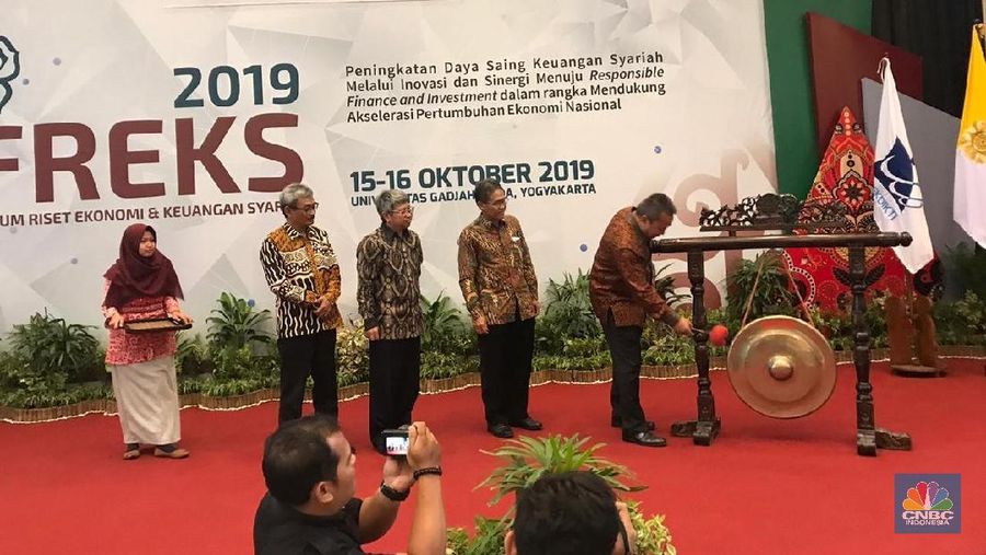 Otoritas Jasa Keuangan (OJK) mencatatkan total aset keuangan syariah, di luar saham syariah, mencapai Rp 1.359 triliun hingga Juli 2019.
