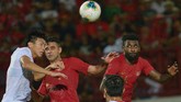 Tak ada lagi gol tambahan yang tercipta di sisa tujuh menit pertandingan. Indonesia kalah 1-3 dari Vietnam. (ANTARA FOTO/Nyoman Budhiana/hp)