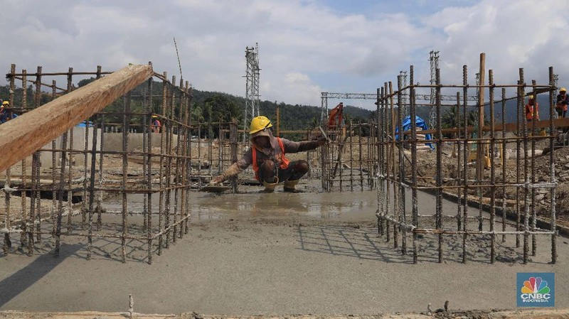 Pertumbuhan investasi pasca interkoneksi Sulsel - Sultra, PLN bergegas membangun infrastruktur di Sulawesi Tenggara.