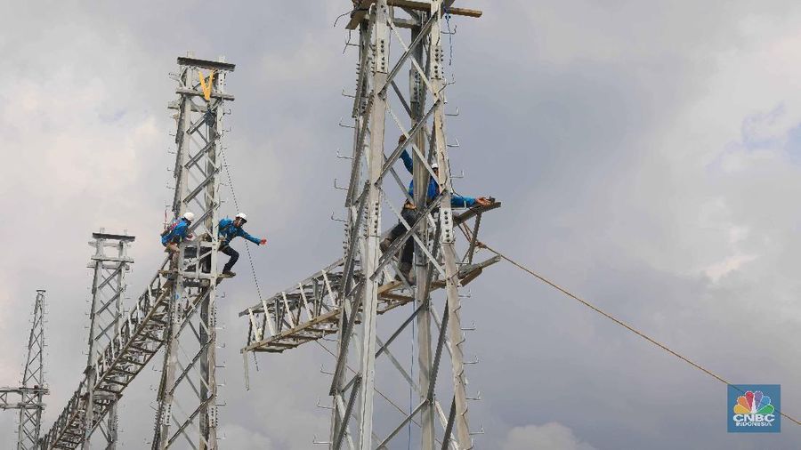 Pertumbuhan investasi pasca interkoneksi Sulsel - Sultra, PLN bergegas membangun infrastruktur di Sulawesi Tenggara.