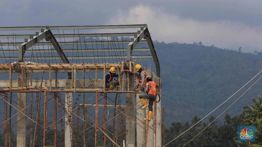 Pertumbuhan investasi pasca interkoneksi Sulsel - Sultra, PLN bergegas membangun infrastruktur di Sulawesi Tenggara.