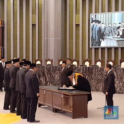 Ucap Sumpah Jabatan, Ini 5 Anggota Baru BPK