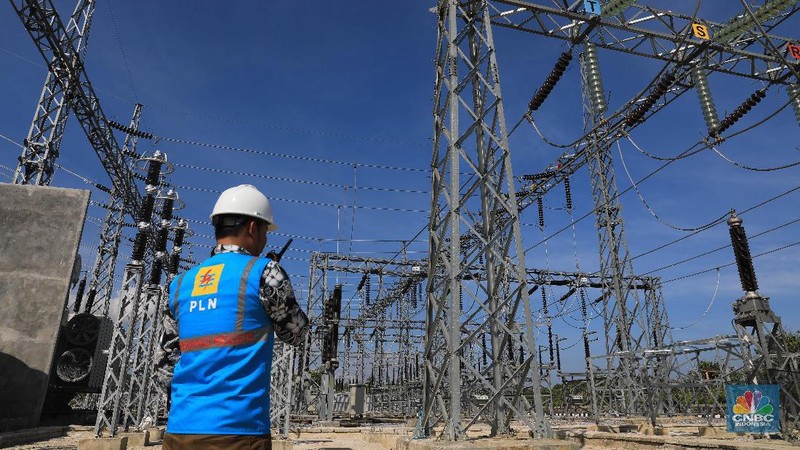 PLN telah menyelesaikan proyek tol listrik yang menghubungkan Sulawesi Selatan (Sulsel) dan Sulawesi Tenggara (Sultra).