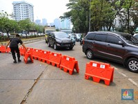 Walau tak Ada Demo, Jalan di Depan Gedung DPR/MPR Ditutup!