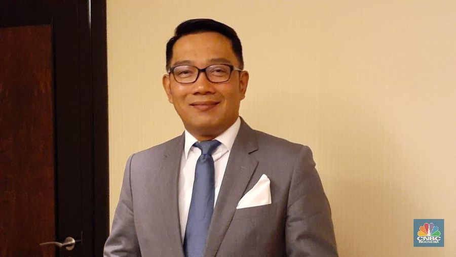 Ridwan Kamil teken UMK baru Jabar tapi buruh tetap kurang senang
