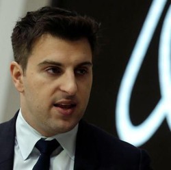 Dulu Diremehkan, Pendiri Airbnb Ini Kini Berharta Rp 133 T