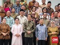Ekonom Minta Jokowi Rombak Total Menteri Ekonomi