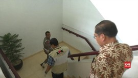 VIDEO: DPO OTT KPK di Pemkot Medan Akhirnya Menyerahkan Diri
