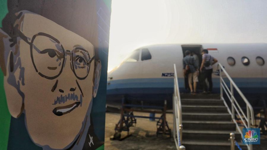 Merasakan Sensai Menerbangkam Pesawat di Habibie Festival