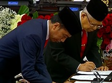 Detik-detik Jokowi-Ma'ruf Teken Pengesahan Presiden & Wapres
