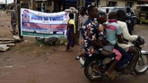 Igbo-Ora dikenal sebagai kota dengan jumlah orang kembar terbanyak sedunia. (AFP/Pius Utomi Ekpei)