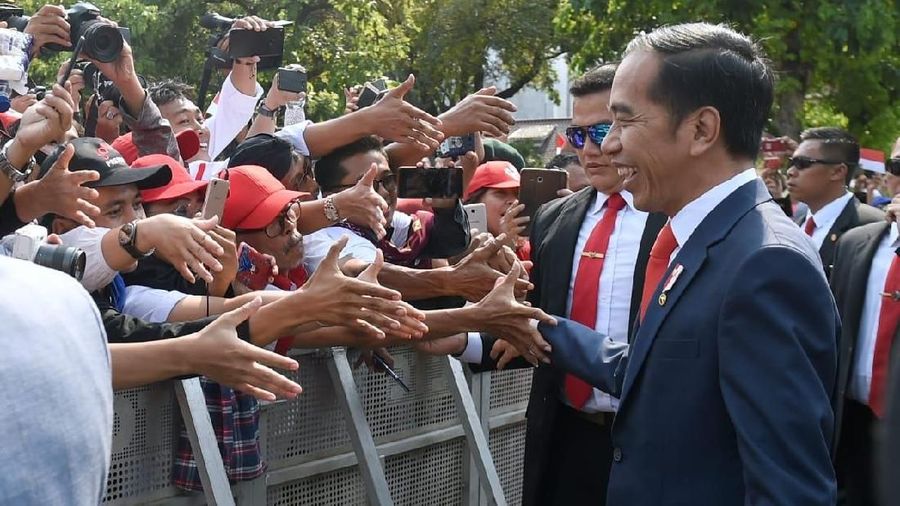 Besok Jokowi Umumkan Kabinet, IHSG Tancap Gas atau K.O?