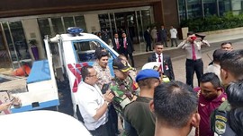 Pemilik Mobil B 1 RI Pembawa Parang Tersangka dan Ditahan