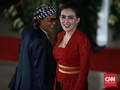 Rieke Diah Pitaloka Sindir Dirut KAI Naik Rakit Tinjau Banjir