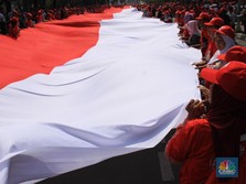 Indonesia Berada di Persimpangan Jalan: Antara Restorasi atau Revolusi