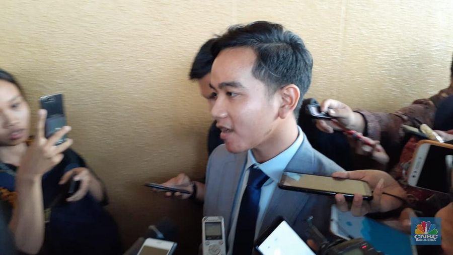Gerindra ingin menggaet cucu Bung Karno, Paundrakarna di Pilwalkot Solo.