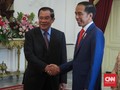 Jelang Dilantik, Jokowi Tawarkan Produk PT Inka ke PM Kamboja