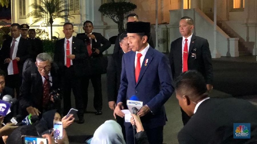 Rencana hapus dua level pejabat sudah lama digagas, sangat mungkin dilakukan