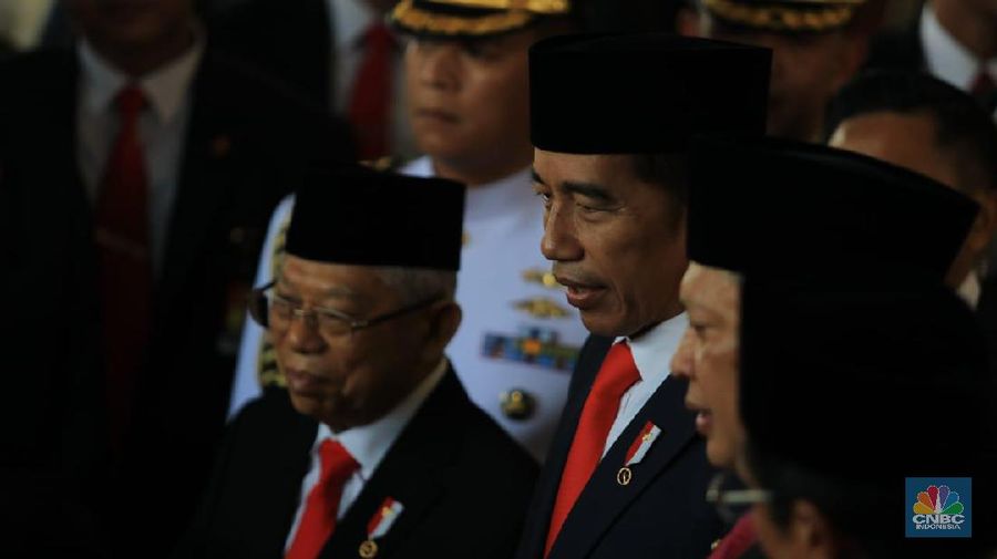 Joko Widodo (Jokowi) dan Ma'ruf Amin resmi menjabat sebagai Presiden dan Wakil Presiden.