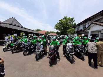 Hari Ini Tarif Ojol Naik Rp 250/Km, Ini Penjelasan Grab