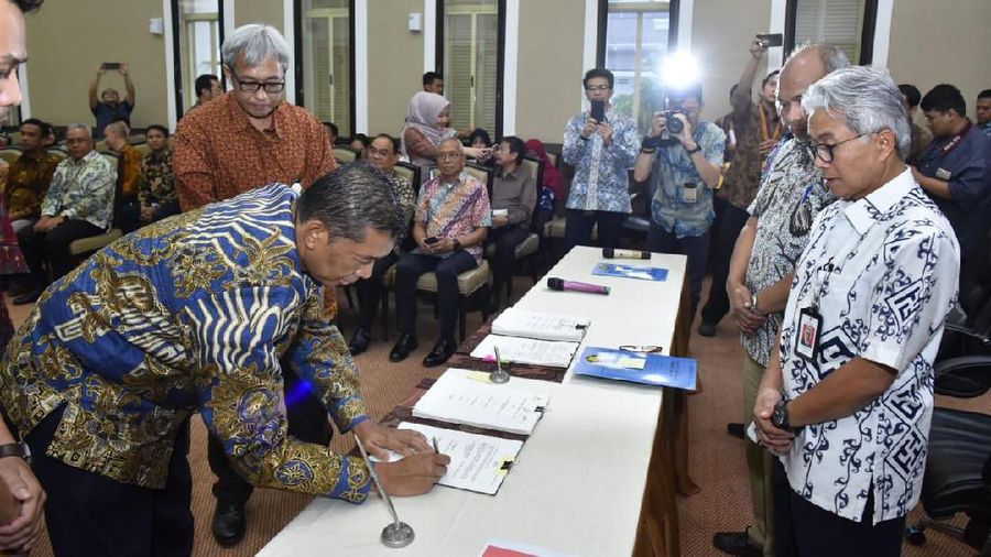 Saka resmi menjadi operator Blok Pangkah setelah kontrak ditandatangani oleh Kepala SKK Migas Dwi Soetjipto.