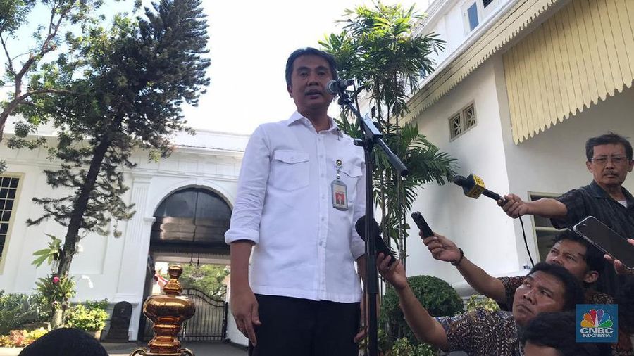 Deputi Protokol Pers dan Media Sekretariat Presiden, Bey Triadi Machmudin (CNBC Indonesia/ Ratu Rina)