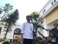 Jokowi Angkat Bey Machmudin Jadi Staf Ahli Menteri Sekretaris Negara