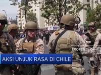 Aksi Unjuk Rasa Kenaikan Tarif Kereta di Chile