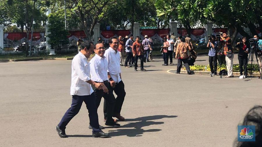 Fadjroel Rachman, Pratikno dan Nico Harjanto