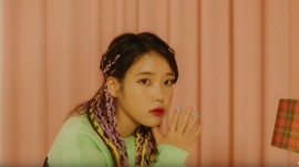Konser Paripurna 'Love Poem' IU di Jakarta dalam Empat Babak