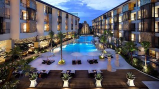 The Trans Resort Bali Menang Penghargaan 'Seven Stars Awards'