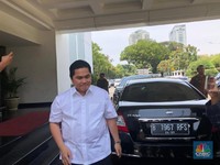 Mau Bubarkan BUMN 'Guram', Erick Tunggu Restu Jokowi