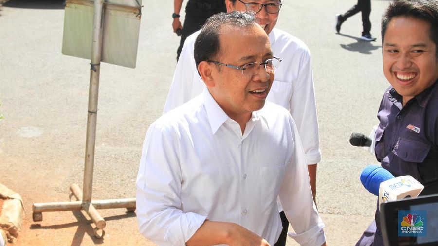Pratikno meminta agar publik menunggu hasil penelusuran tim dari Kementerian Dalam Negeri.
