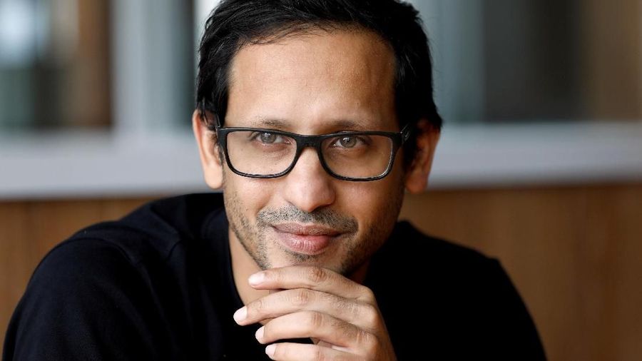 Nadiem Makarim ternyata menjadi Menteri pendidikan dan Kebudayaan (Mendikbud) bukan menteri digital seperti isu yang selama ini beredar di masyarakat.