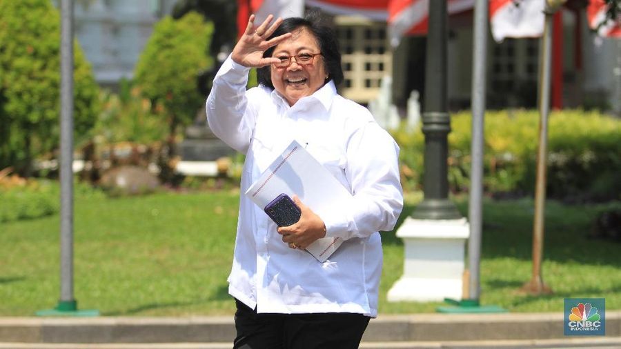 Siti Nurbaya tiba di Istana Negara, Jakarta (22/10) (CNBC Indonesia/Tri Susilo)