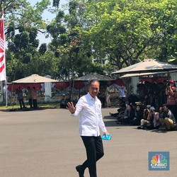 Jokowi Beri 1 Bulan Menteri Bereskan Aturan Hambat Investasi