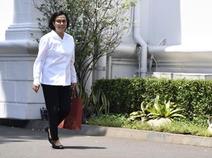 Diisukan Mau Mundur, Sri Mulyani: Saya Masih Kerja