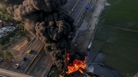 Operator Tewas Akibat Kebakaran Pipa Pertamina di Cimahi