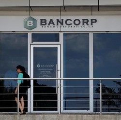 Gawat! Moody's Turunkan Rating 11 Bank Regional AS