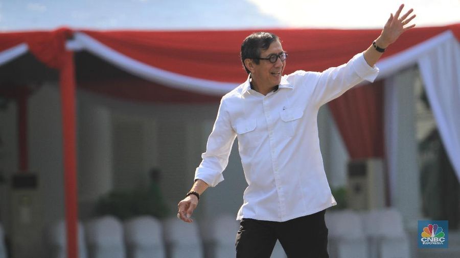 Eks Menteri Hukum dan HAM Yasonna Hamonangan Laoly memberikan pernyataan kepada media setelah bertemu Presiden Joko Widodo (Jokowi).