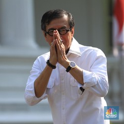 Selain Sompie, Yasonna Juga Copot Direktur Sistem Imigrasi